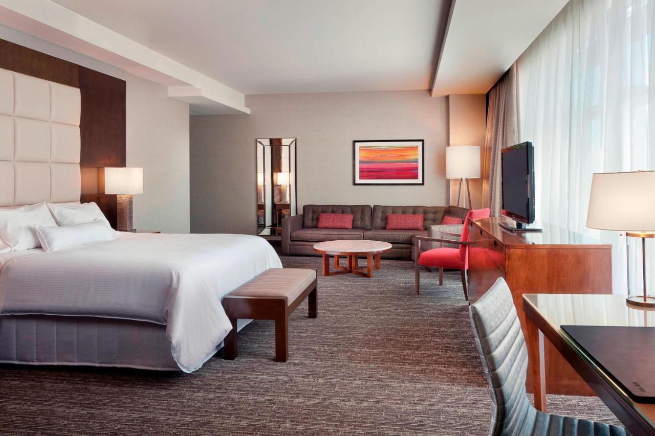 The Westin Phoenix Downtown Екстер'єр фото