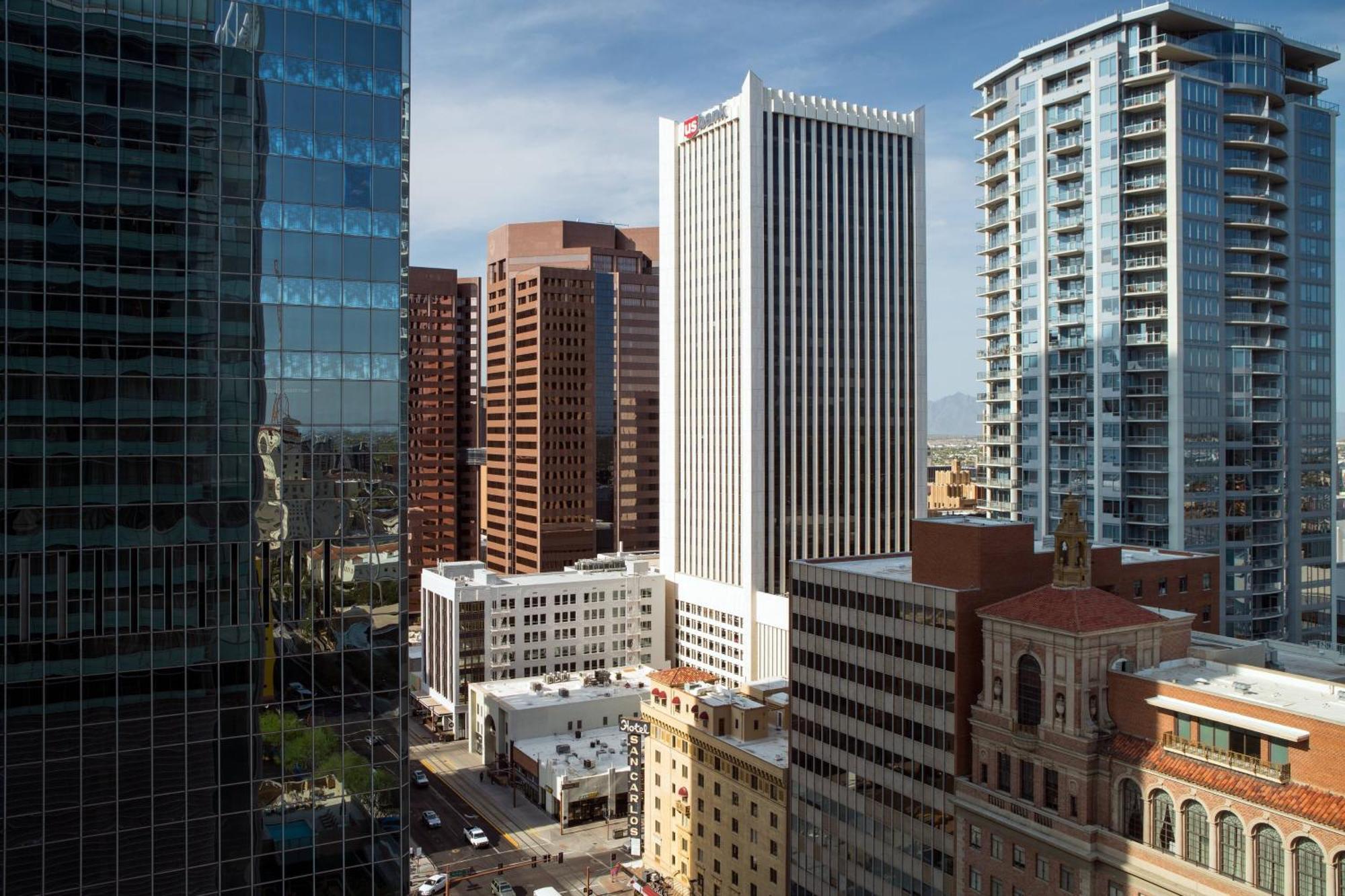 The Westin Phoenix Downtown Екстер'єр фото