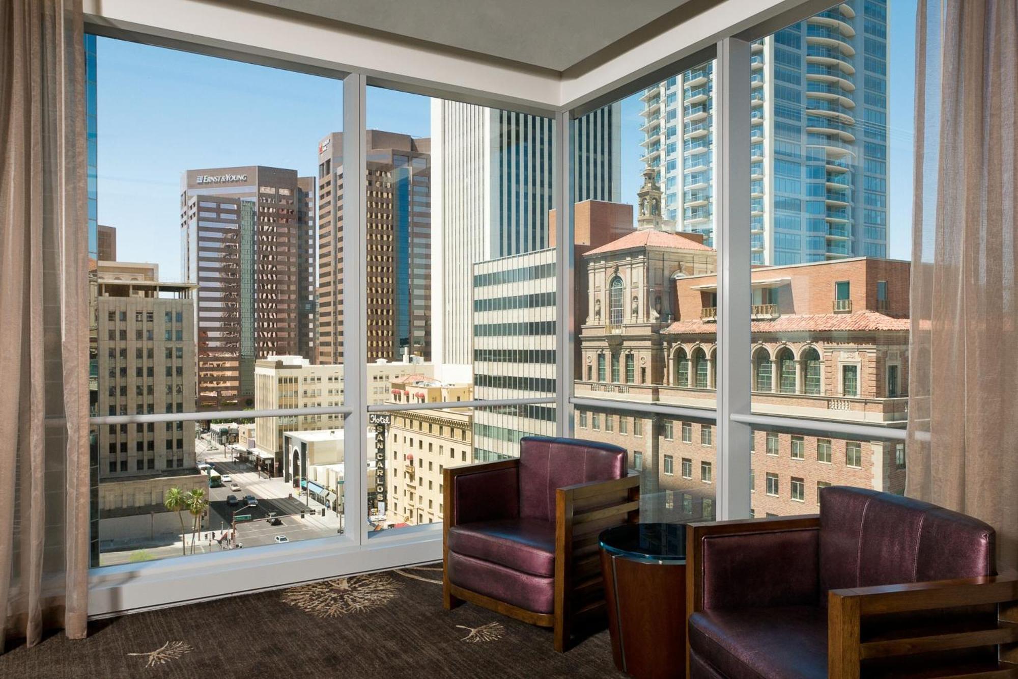 The Westin Phoenix Downtown Екстер'єр фото