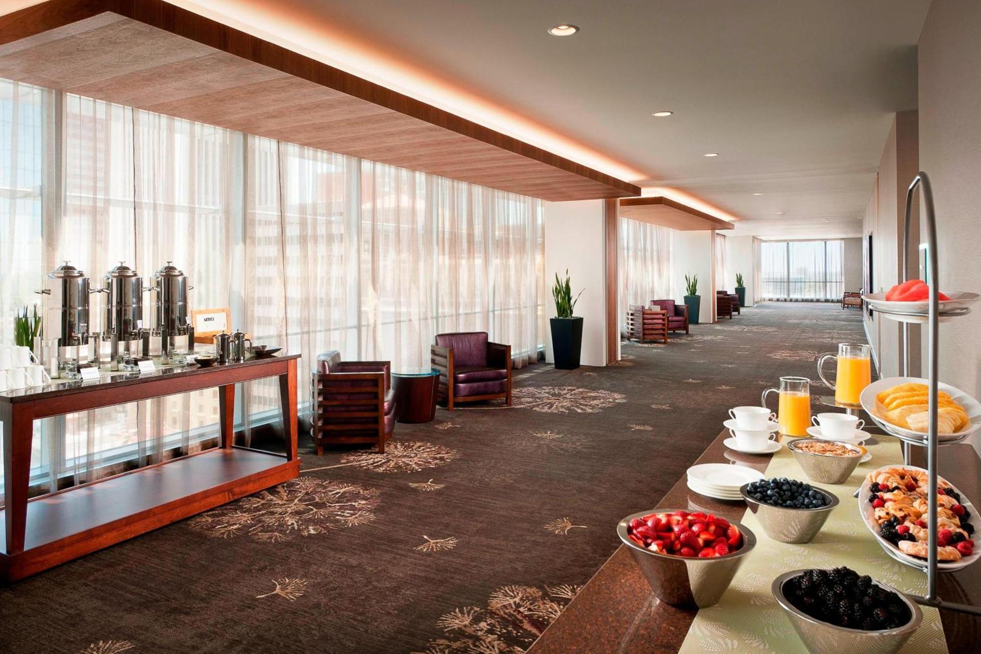 The Westin Phoenix Downtown Екстер'єр фото