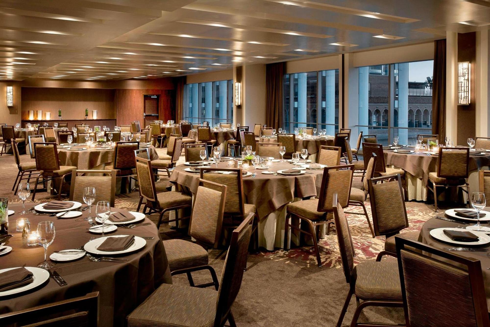 The Westin Phoenix Downtown Екстер'єр фото