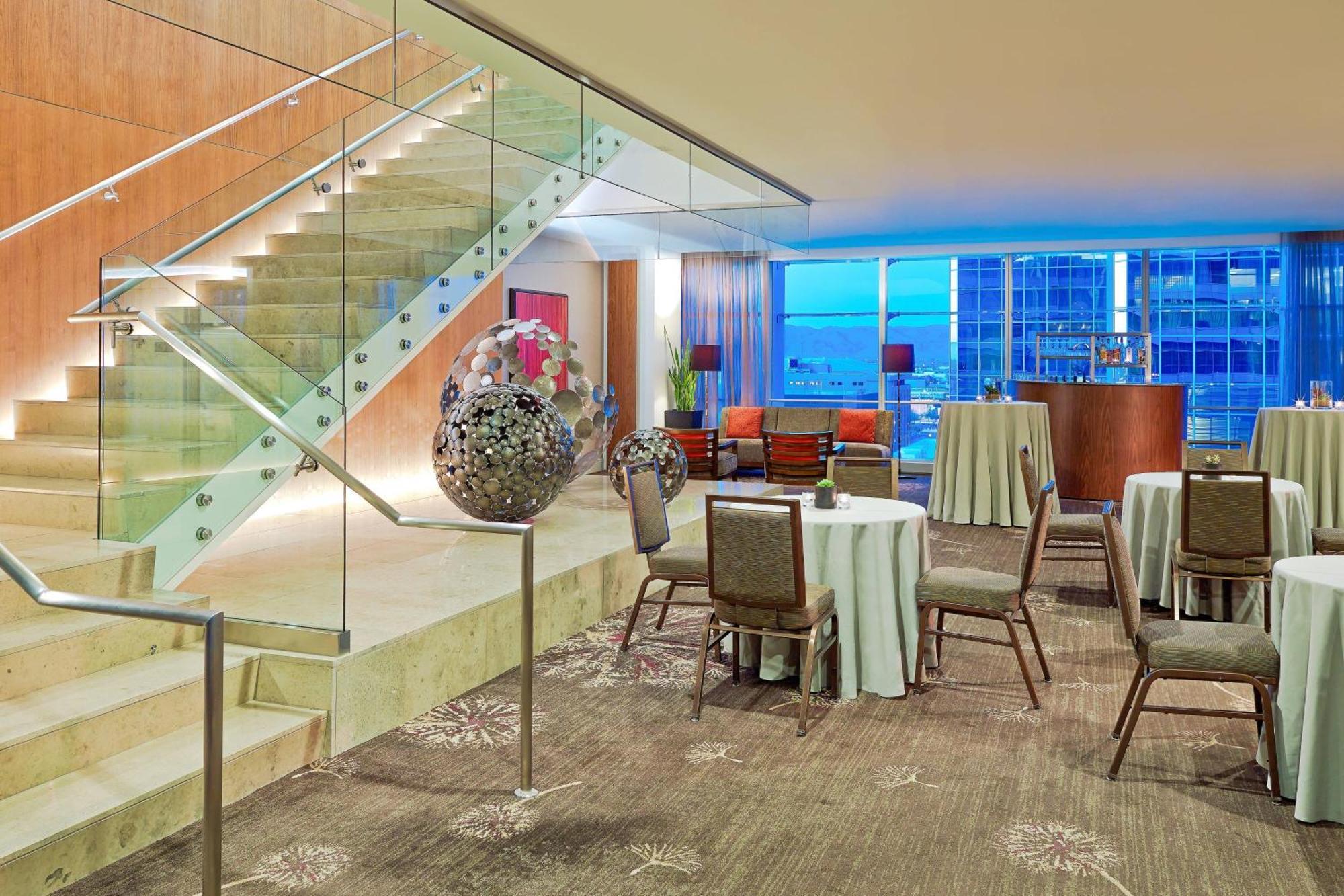 The Westin Phoenix Downtown Екстер'єр фото