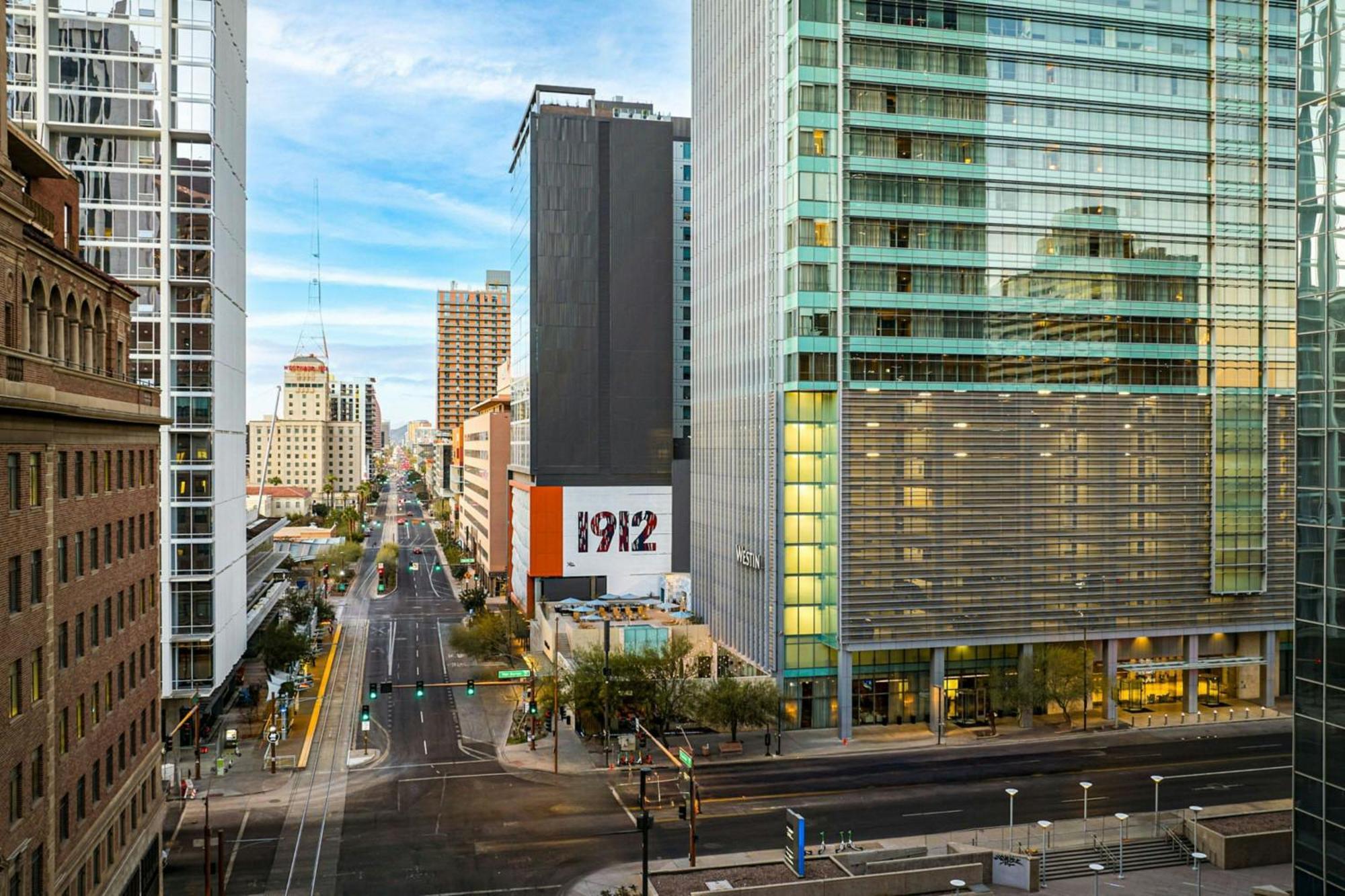 The Westin Phoenix Downtown Екстер'єр фото